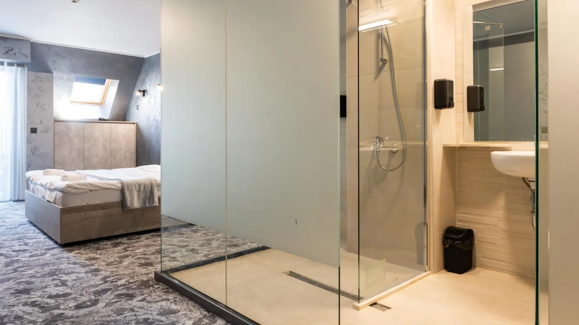 Aparthotel Rcr Einstein Studios Sofia Bulgaria