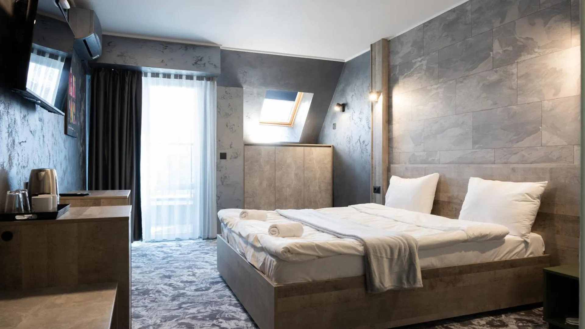 Aparthotel Rcr Einstein Studios Sofia Bulgarije